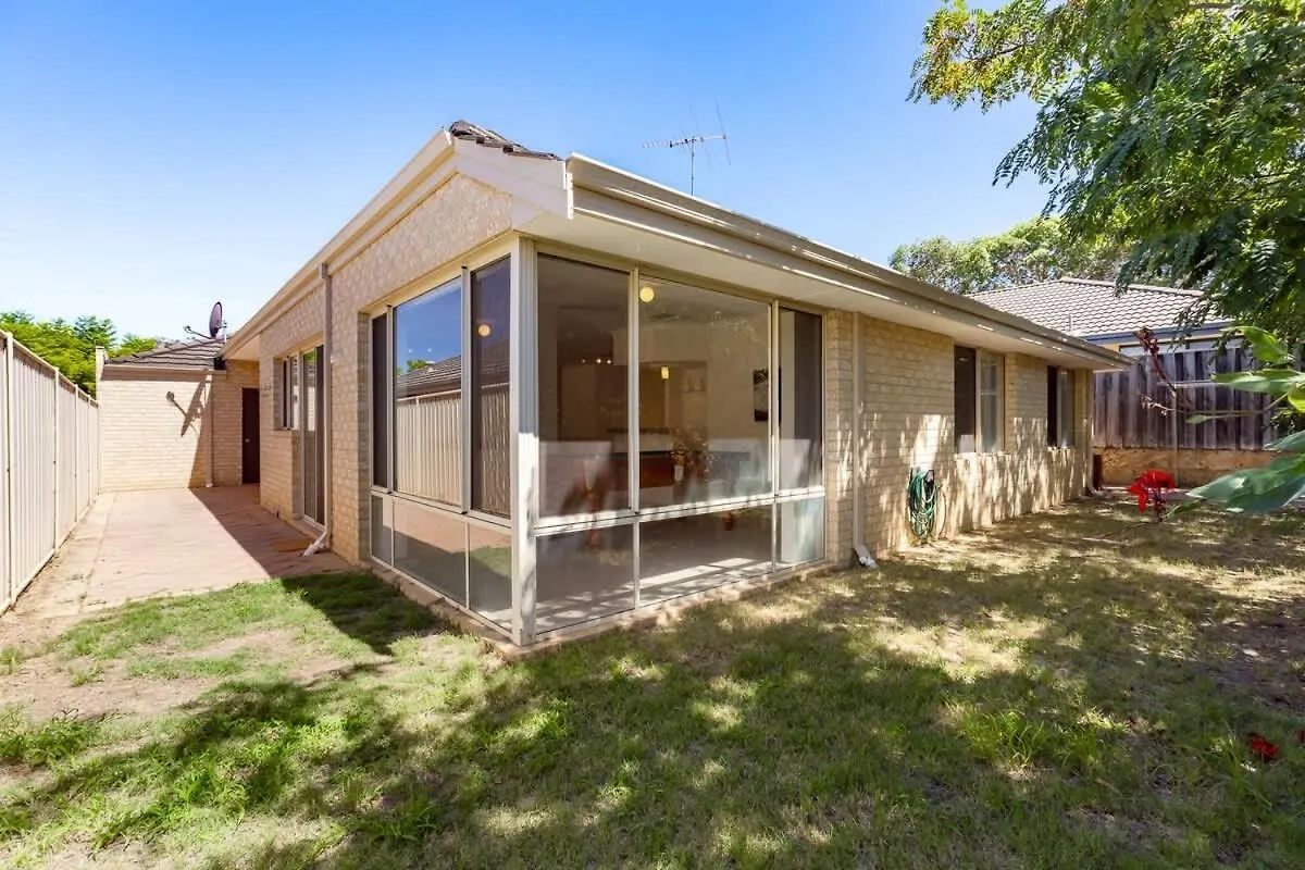 Holiday home East Vic Park Home Near Food Hub Perth Australia